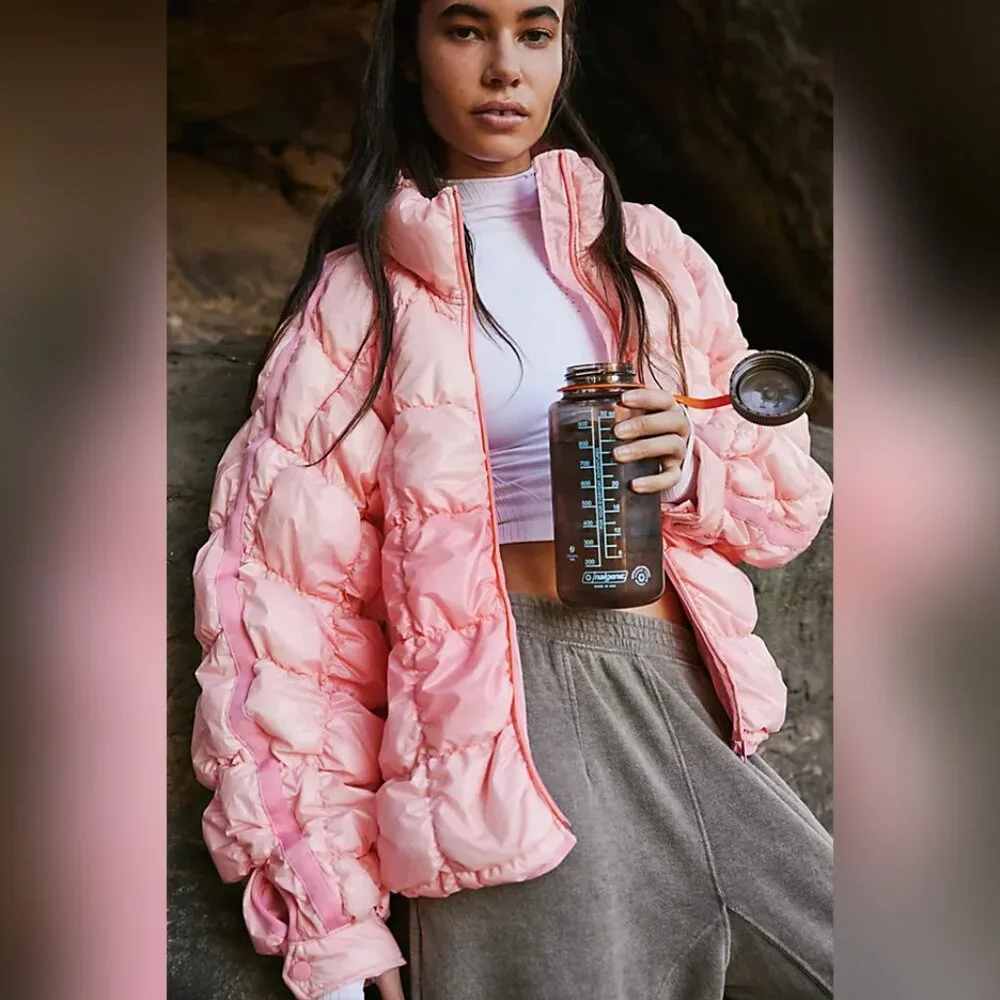 Free People Movement Color Changing Scrunch Pippa Packable Puffer NWOT - Picture 1 of 9